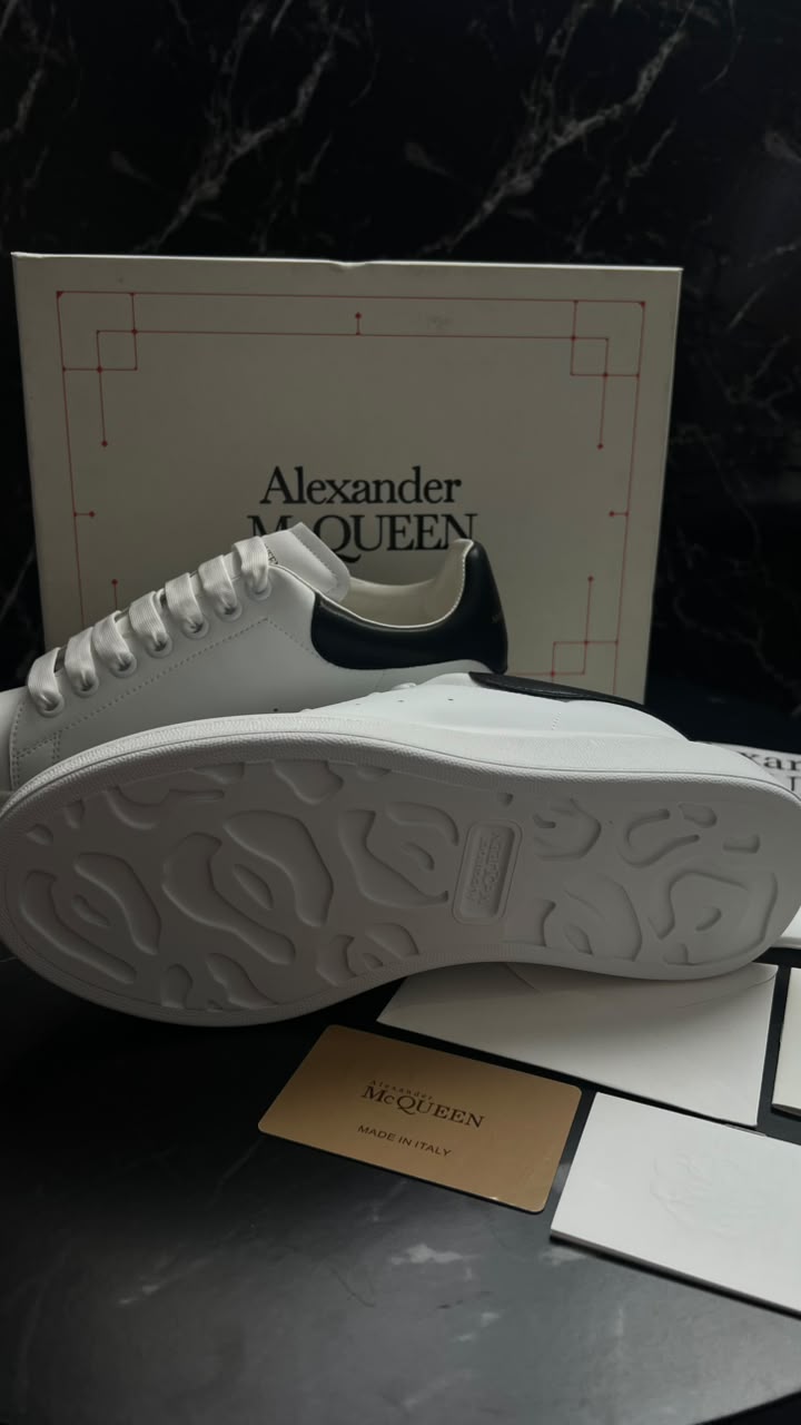 ALEXANDER MCQUEEN