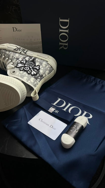 DIOR B23